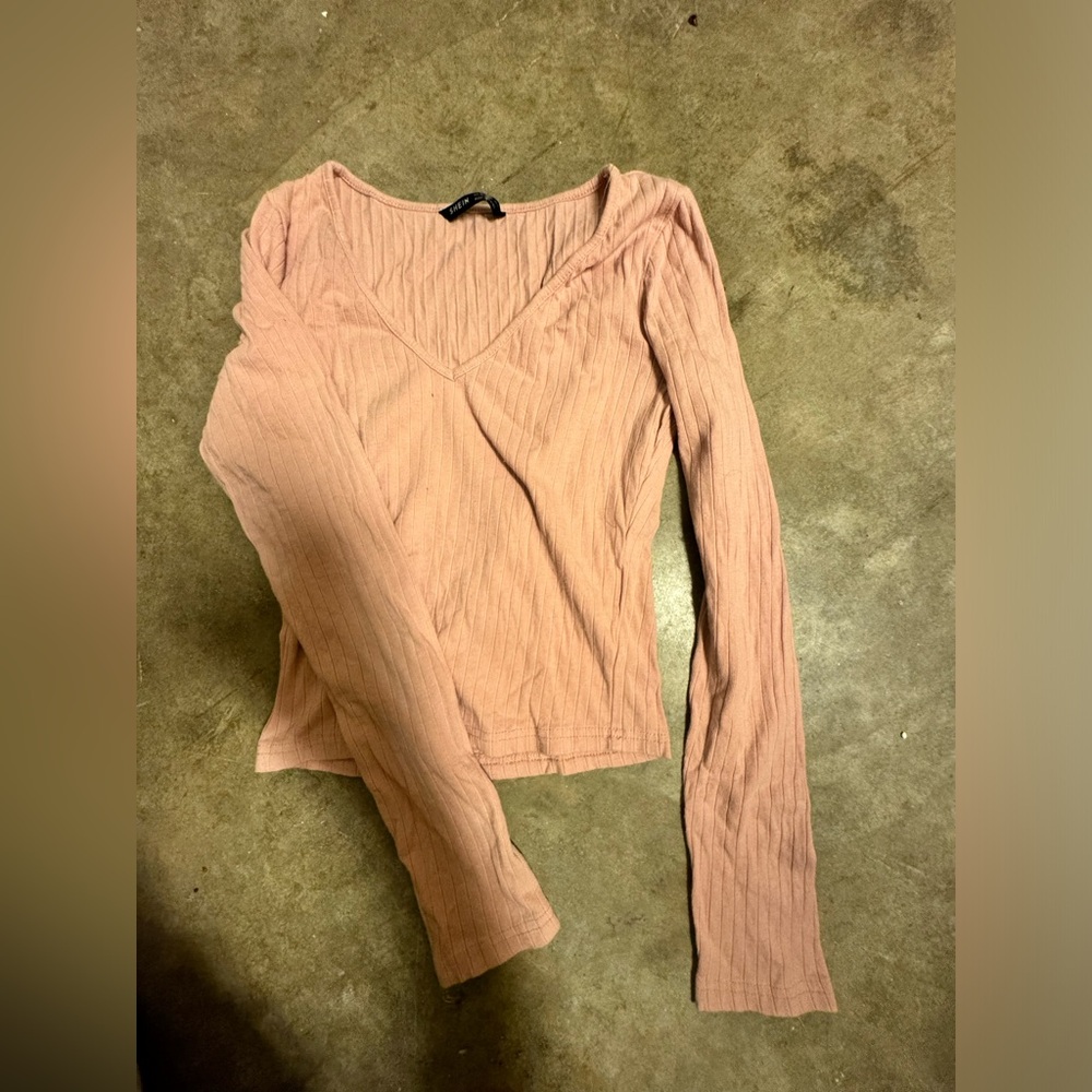 SHEIN long sleeve t-shirt